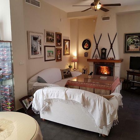 Casa Encantadora Con Piscina Privada Y Chimenea Villa Las Jaras Esterno foto