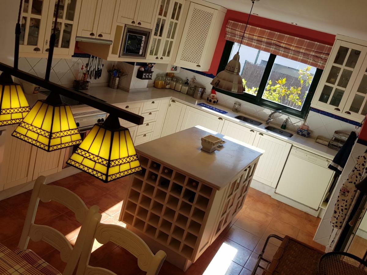 Casa Encantadora Con Piscina Privada Y Chimenea Villa Las Jaras Esterno foto